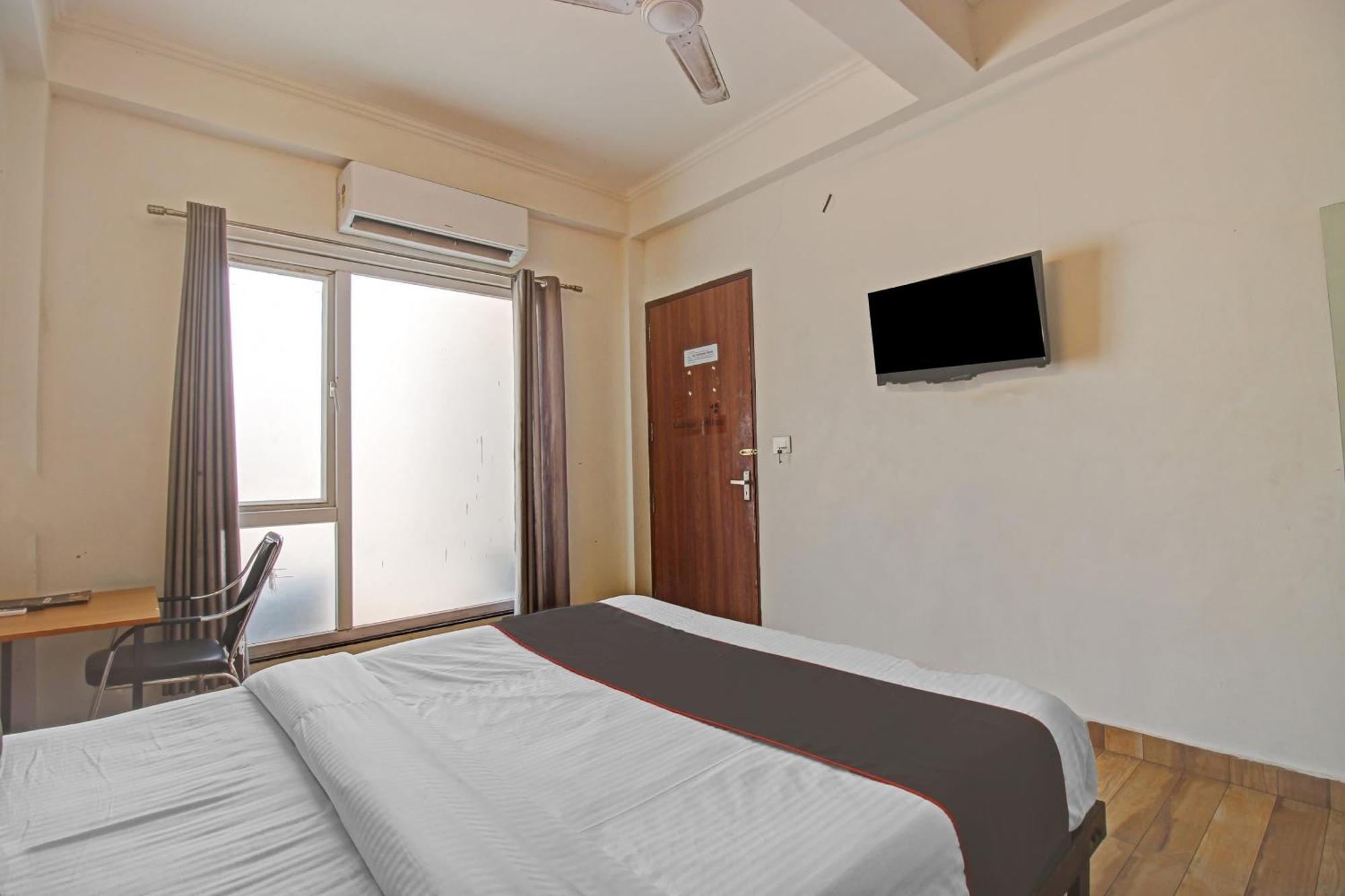 Hotel Super Townhouse Kachnar House Vikas Nagar Hasanganj Esterno foto